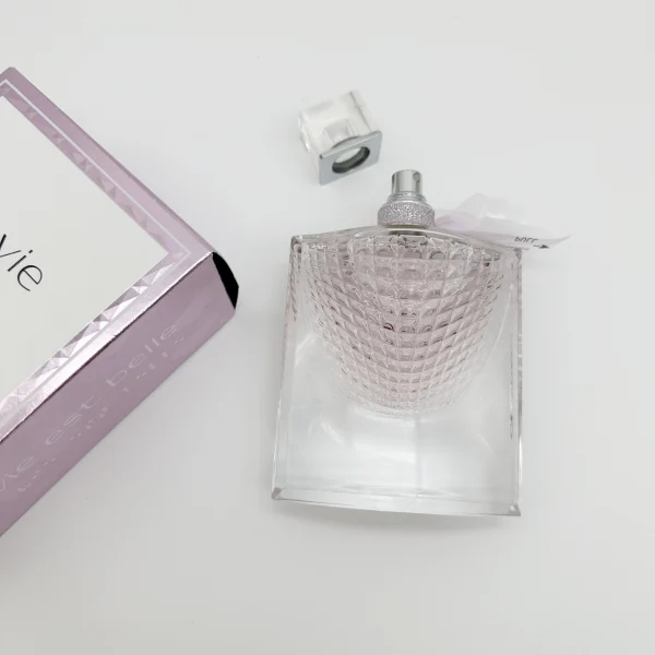 IANCOME Beautiful Life perfume - Image 3